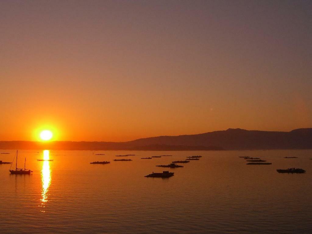 Piso Centrico Y Amplio En Praza Do Regueiro, A Illa De Arousa Экстерьер фото