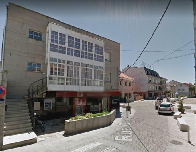 Piso Centrico Y Amplio En Praza Do Regueiro, A Illa De Arousa Экстерьер фото